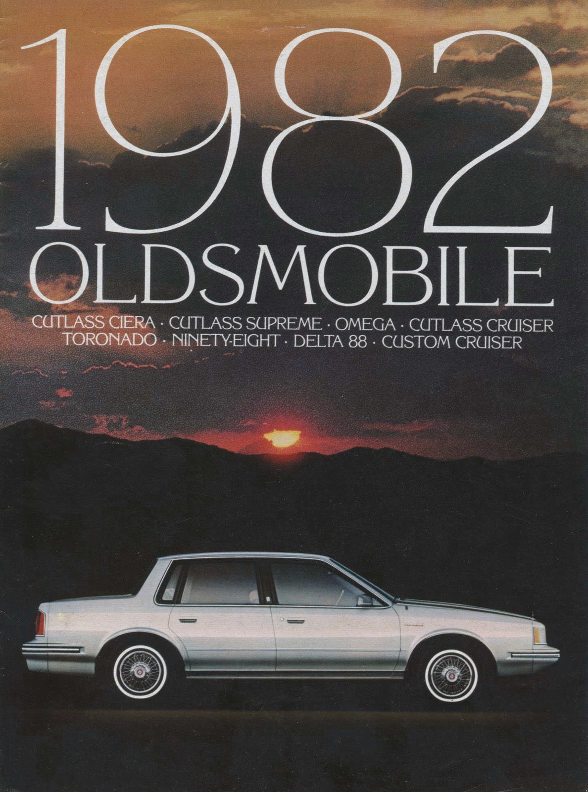 n_1982 Oldsmobile Full Line-01.jpg